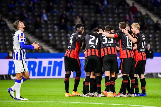 莱万加入欧冠百球俱乐部 进球效率比梅西C罗更高